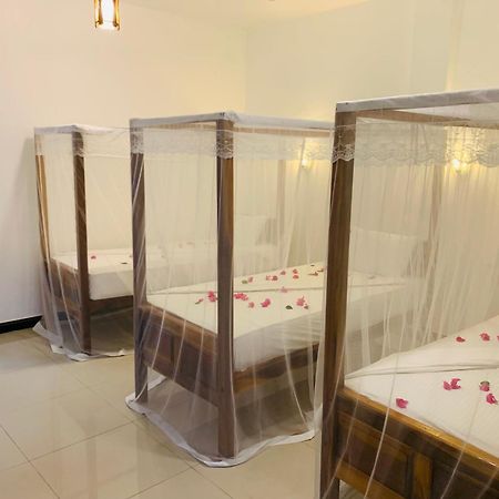 Chithru Bay Rooms & Hostel Arugam Bay Εξωτερικό φωτογραφία