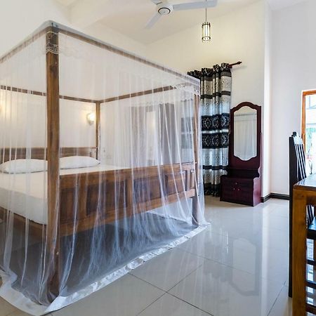 Chithru Bay Rooms & Hostel Arugam Bay Εξωτερικό φωτογραφία