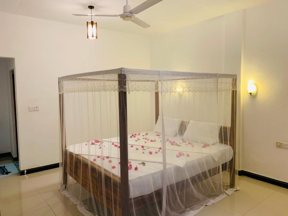 Chithru Bay Rooms & Hostel Arugam Bay Εξωτερικό φωτογραφία