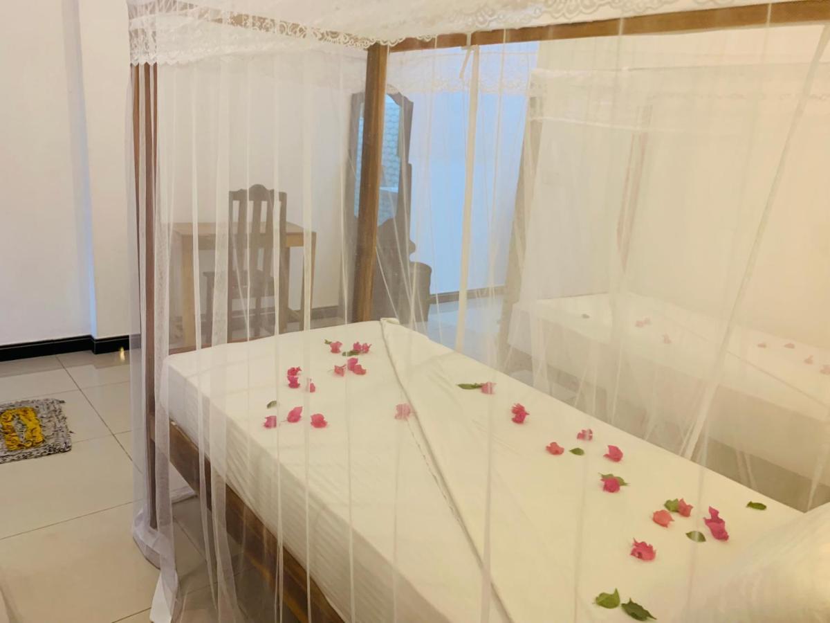 Chithru Bay Rooms & Hostel Arugam Bay Εξωτερικό φωτογραφία