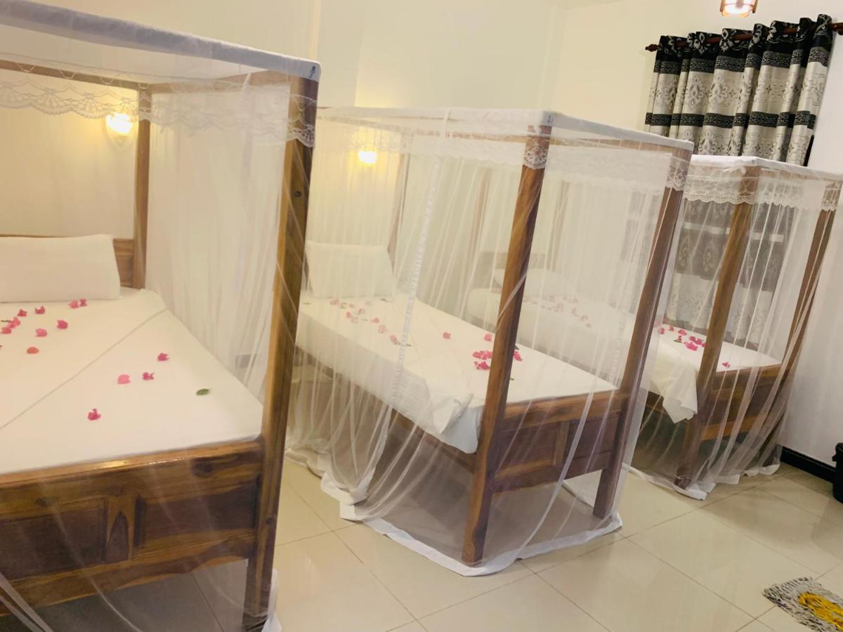 Chithru Bay Rooms & Hostel Arugam Bay Εξωτερικό φωτογραφία