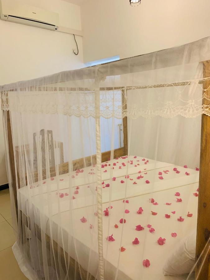 Chithru Bay Rooms & Hostel Arugam Bay Εξωτερικό φωτογραφία