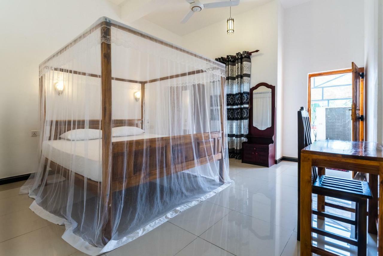 Chithru Bay Rooms & Hostel Arugam Bay Εξωτερικό φωτογραφία